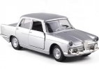 1:38 Scale Kids Silver Diecast 1960 Alfa Romeo FNM 2300 Toy