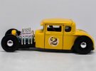 Yellow 1:24 Scale Maisto 1929 Diecast Ford Model A Model