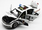 White 1:18 Scale Police Diecast VW New Magotan Model