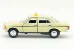 Creamy White 1:36 Scale Kid Diecast Mercedes Benz W123 Taxi Toy