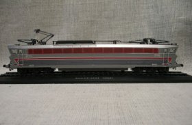 Gray 1:87 Scale Atlas Serie CC 40101 1964 Train Model