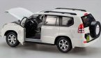 White / Silver 1:24 Scale Diecast Toyota Land Cruiser Prado