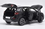 1:18 Scale Black / Red Diecast Renault Kadjar Model