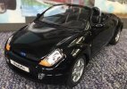 Red / Blue 1:24 Scale Welly Diecast 2003 Ford Street KA Model
