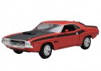 1:24 Red / Blue Welly Diecast 1970 Dodge Challenger T/A Model