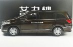 1:18 Scale Brown / White Diecast Honda ELYSION Model