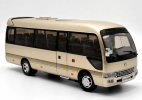 Golden 1:24 Scale Die-Cast Golden Dragon Coaster Bus Model