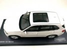 Deep Blue / White Paragon 1:18 Scale Diecast BMW X5 Model