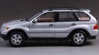 Silver 1:18 Scale MotorMax Diecast BMW X5 Model
