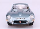1:18 Scale Blue / Red Bburago Diecast Jaguar E Coupe 1961 Model