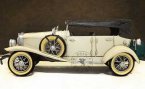 White 1:14 Scale Retro Tinplate 1933 Duesenberg Model SJ Car