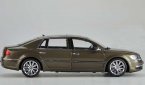 1:18 Scale Black / Brown Diecast VW Phaeton Model