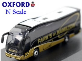 Black Mini Size Oxford Die-Cast Plaxton Tour Bus Model