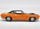 1:24 Orange Maisto Diecast 1970 Dodge Challenger R/T Model