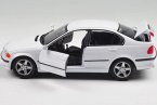 White 1:24 Scale Welly Diecast BMW 328i Model