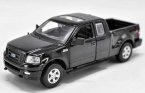 Black 1:24 Scale Maisto Diecast Ford F-150 Pickup Truck Model