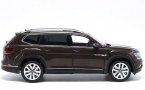 1:18 Scale Brown / Silver 2017 Diecast VW Teramont Model
