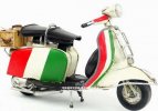1:8 Scale Retro Italian Flag Tinplate Vespa Scooter Model