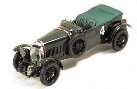 Green 1:43 Scale IXO NO.4 Diecast Bentley Speed Model