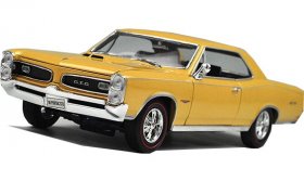 Yellow 1:18 Scale Welly Diecast 1966 Pontiac GTO Model