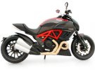 Red-Black 1:12 MaiSto Diecast Ducati Diavel Carbon Model