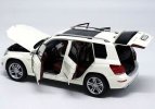 Red / Black 1:18 Scale GTA Diecast Mercedes-Benz GLK 300 Model