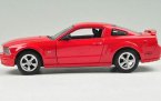 Red / Yellow 1:24 Scale Welly Diecast 2005 Ford Mustang GT