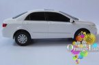 Kids Red / White 1:24 Scale R/C Toyota Corolla Toy