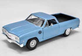 Blue 1:24 Scale Maisto Diecast Chevrolet Pickup Model