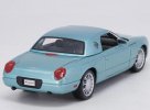 1:24 Scale Maisto Blue Diecast Ford Thunderbird Model
