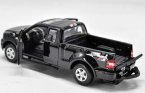Black 1:24 Scale Maisto Diecast Ford F-150 Pickup Truck Model
