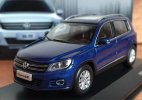 Red / Blue 1:43 Scale Diecast 2010 VW Tiguan SUV Model