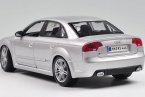 Red / Silver / White / Blue 1:24 Bburago Diecast Audi RS4 Model