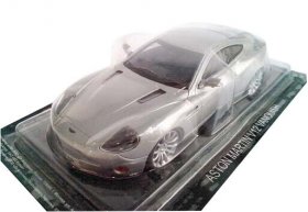1:43 Scale Silver Diecast Aston Martin V12 Vanquish Model