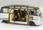 Silver 1:25 Scale Taxi MaiSto Diecast VW Van Samba Model