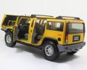 White / Black / Yellow 1:18 Maisto Diecast Hummer H2 SUV Model