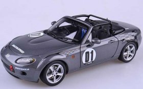 Gray Autoart 1:18 Scale Diecast Mazda Roadster NC NR-A Model