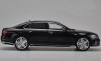 Silver / Brown / Black 1:18 Scale Diecast VW Phideon Model
