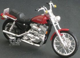 Red 1:18 Diecast Harley Davidson XL 1200C SPORTSTER 1200 CUSTOM