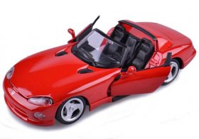 1:24 Red Maisto Diecast 1995 Dodge Viper Model