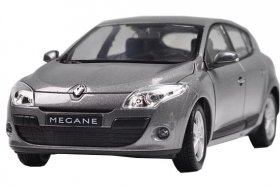 Gray / Red 1:24 Scale Welly Diecast 2009 Renault Megane Model