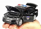 1:32 Scale White / Black Kids Police Diecast VW Lavida Toy