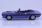 1:24 Purple Maisto Diecast 1970 Dodge Challenger R/T Model