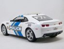 White 1:18 Scale Police Maisto Diecast Chevrolet Camaro SS
