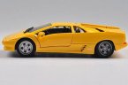 White / Yellow 1:24 Welly Diecast Lamborghini Diablo Model