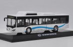 White 1:64 Diecast BYD 12M Battery Electric City Bus Model