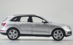Silver / Black 1:18 Scale KyoSho 2013 Diecast Audi Q5 Model