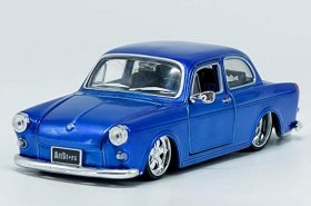 1:24 Red / White / Blue Maisto Diecast 1967 VW 1600 Model