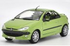 Welly 1:18 Scale Red / Green Diecast Peugeot 206CC Model