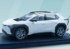 1:30 Scale Gray / White Diecast 2022 Toyota bZ4X SUV Model